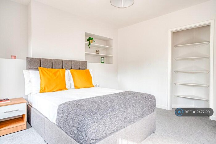 4 Bedroom Terraced House To Rent In Thicket Avenue, Bristol, BS16