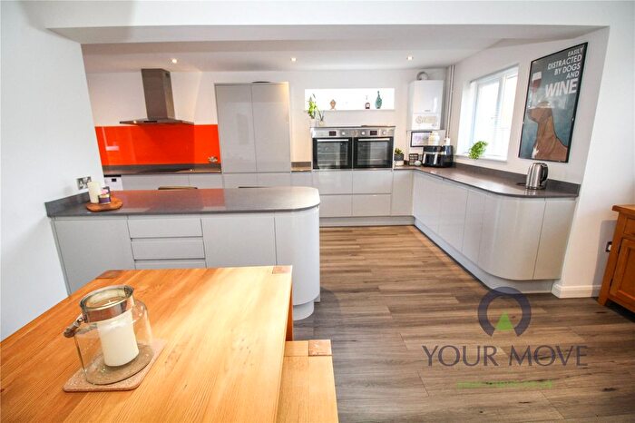 3 Bedroom Bungalow For Sale In Brendon Avenue, Bedford, Bedfordshire, MK41