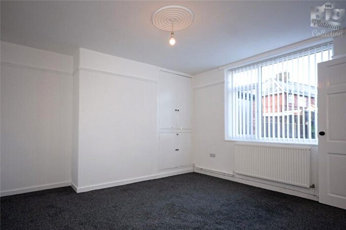 3 Bedroom Terraced House For Sale In Chester Road, Flint, CH6