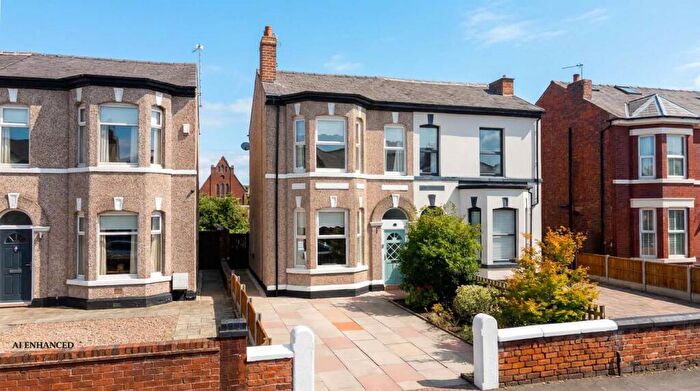 3 Bedroom Semi-Detached House For Sale In Windsor Road, Southport, PR9