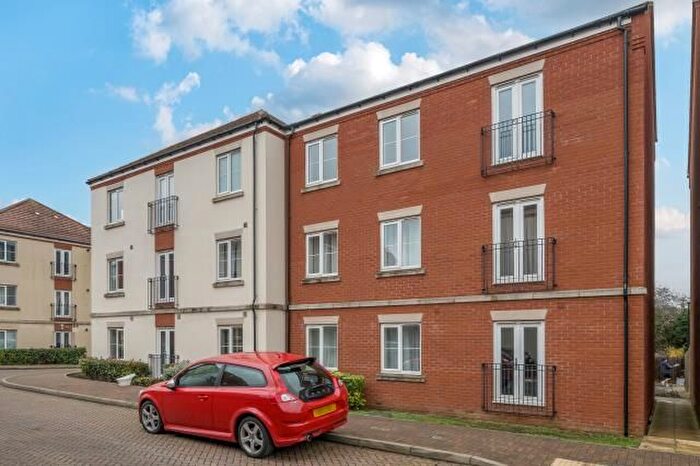 2 Bedroom Flat For Sale In Botley, Oxford, OX2