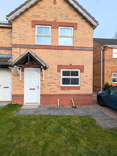 3 Bedroom Semi-Detached House To Rent In Fox Covert, South Hykeham, LN6