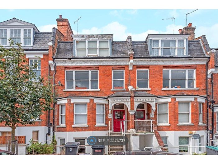 2 Bedroom Flat To Rent In Milton Avenue, London, N6