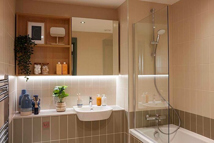 2 Bedroom Apartment To Rent In Soho Yard, Sheffield, S3