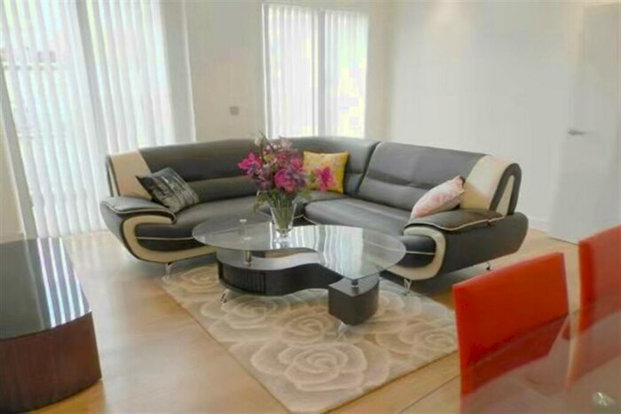 2 Bedroom Apartment For Sale In Cambridge Avenue, Kilburn Park, NW6