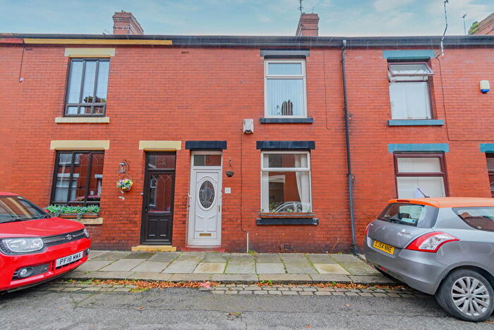 3 Bedroom Terraced House For Sale In Hilda Street, Heywood, OL10