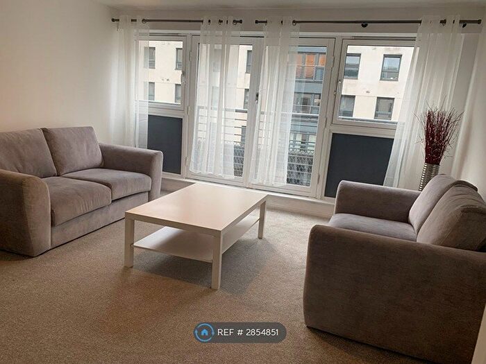 2 Bedroom Flat To Rent In Wallace St, Glasgow, G5