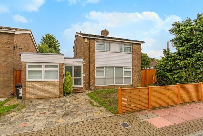 5 Bedroom Detached House To Rent In Pickhurst Lane, West Wickham, BR4