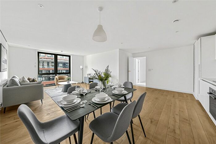 3 Bedroom Flat For Sale In Merchant Square, W2