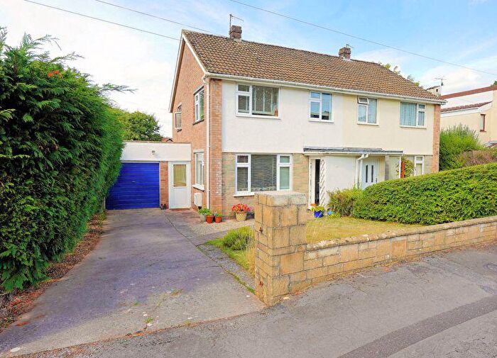 3 Bedroom Semi-Detached House For Sale In Hilldale Road, Backwell, BS48