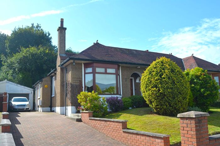 3 Bedroom Semi-Detached Bungalow For Sale In Cranshaws Drive, Redding, FK2