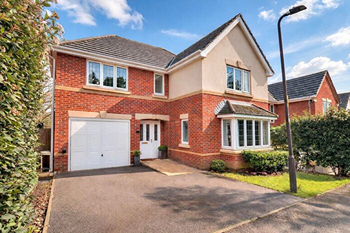 4 Bedroom Detached House For Sale In Skye Close, Cosham, Portsmouth, PO6