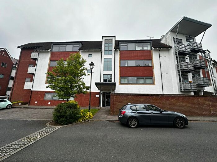 2 Bedroom Flat To Rent In Woodbrooke Grove, Bourneville, B31