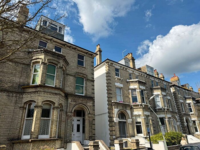 2 Bedroom Flat To Rent In Salisbury Road, Hove, BN3