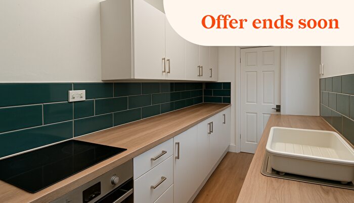 3 Bedroom Terraced House To Rent In St. Andrews Street - Bed Student House, LN5