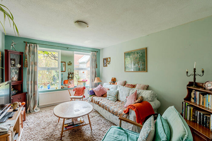 3 Bedroom End Of Terrace House For Sale In Clover Ground, Bristol, BS9
