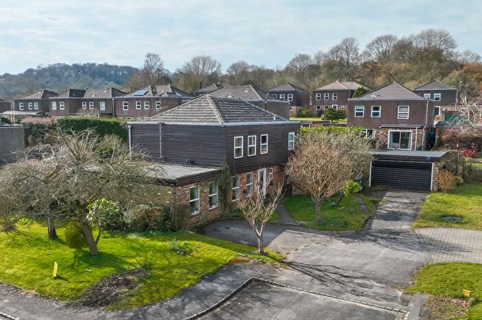 5 Bedroom Detached House For Sale In Cherry Tree Close, Hughenden Valley, High Wycombe, HP14