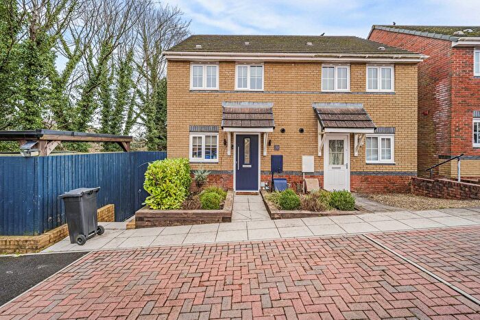 2 Bedroom Semi Detached House For Sale In Cae Morfa, Neath, SA10