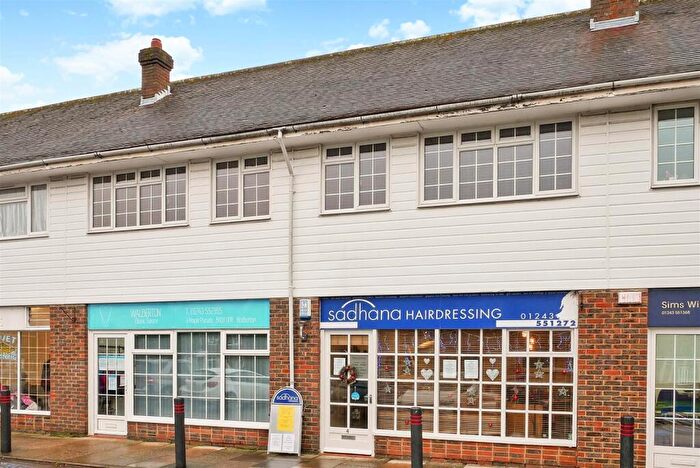 2 Bedroom Flat To Rent In The Street, Walberton, Walberton, BN18