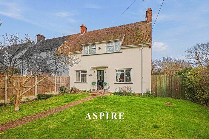 3 Bedroom Semi Detached House For Sale In Church End Lane, Runwell, Wickford, SS11