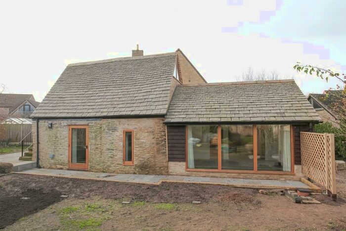 1 Bedroom Barn Conversion To Rent In Church Street, Kidlington, OX5