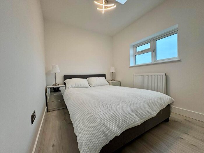 2 Bedroom Flat For Sale In Caroline Court, Stanmore, HA7