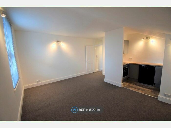 1 Bedroom Flat To Rent In St Marys Road, Leamington Spa, CV31