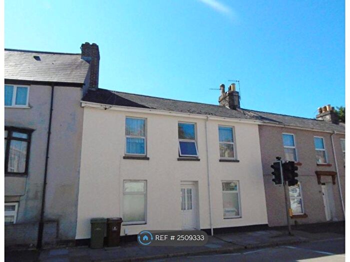 Studio To Rent In Lipson Vale, Plymouth, PL4