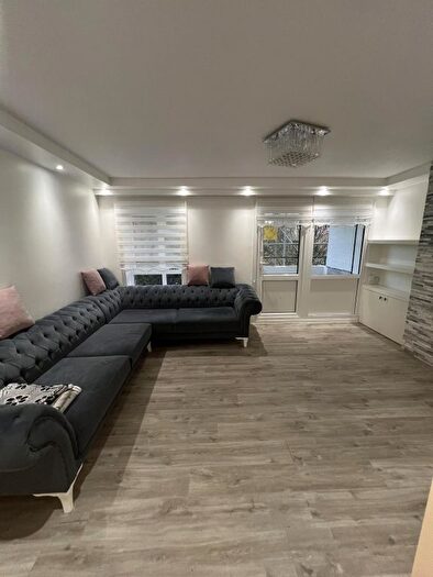 2 Bedroom Flat To Rent In Connaught Road, London, N4