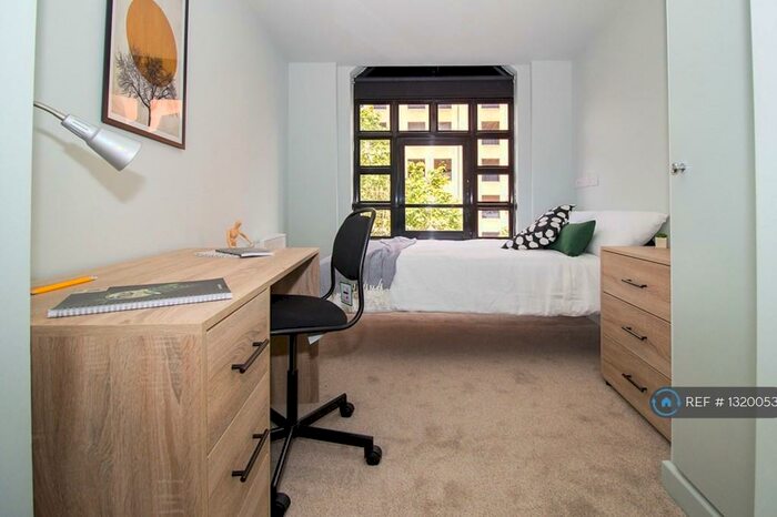 4 Bedroom Terraced House To Rent In York Road, Leicester, LE1