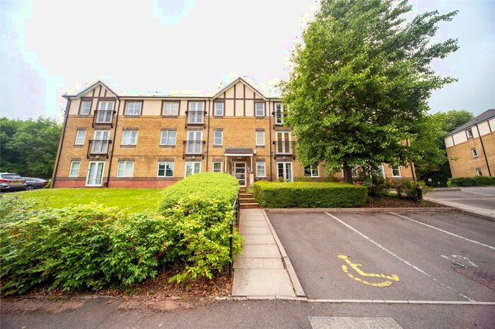 2 Bedroom Flat To Rent In Heol Llinos, Thornhill, Cardiff, CF14