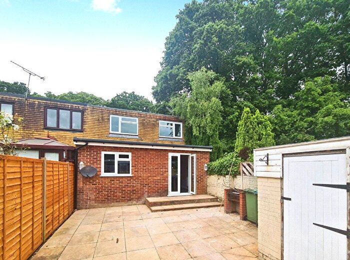 4 Bedroom House To Rent In Arnheim Close, Southampton, Hampshire, SO16