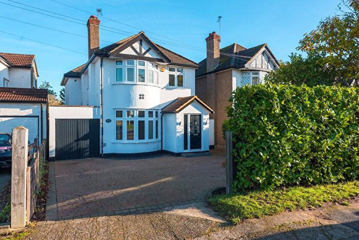 4 Bedroom Detached House For Sale In Staines, Surrey, TW18
