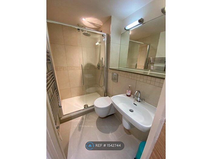 1 Bedroom Flat To Rent In Pringle House, Cambridge, CB4