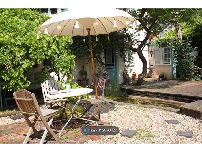 3 Bedroom Detached House To Rent In Pitville Near Clarence Square, Cheltenham, GL50