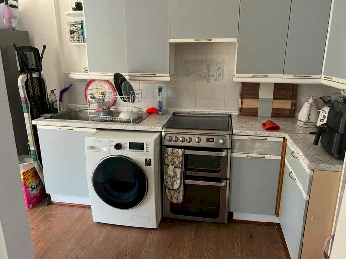 3 Bedroom Terraced House To Rent In St. Andrews Avenue, Hornchurch, RM12