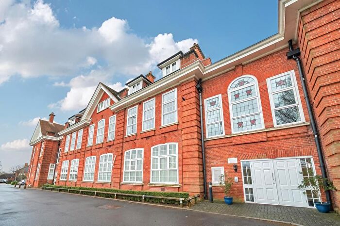 1 Bedroom Flat For Sale In Newbury, Berkshire, RG14
