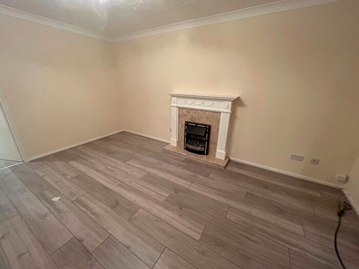2 Bedroom House To Rent In Apollo Croft, Erdington, Birmingham, B24