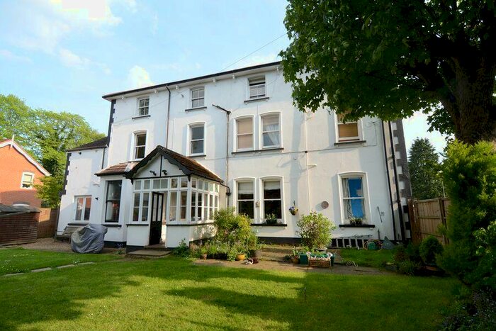 Studio To Rent In Southampton Street, GU14