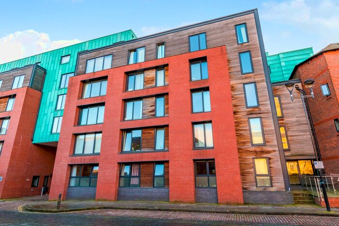 1 Bedroom Flat To Rent In The Chandlers, Leeds, LS2