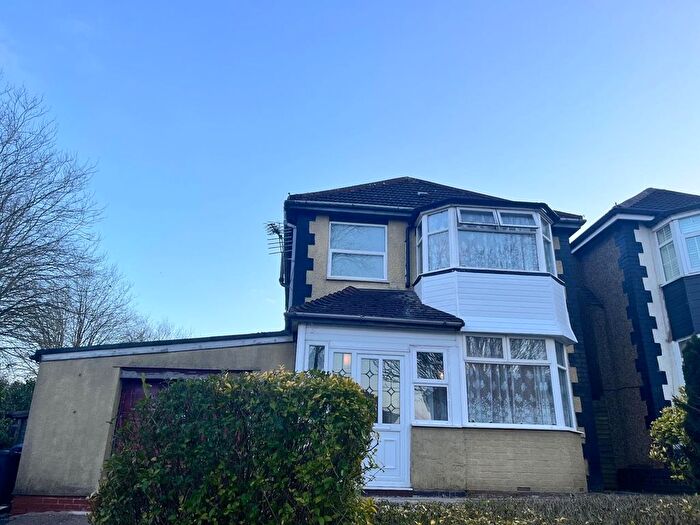 4 Bedroom Detached House To Rent In Stotfold Road, Kings Heath, Birmingham, B14