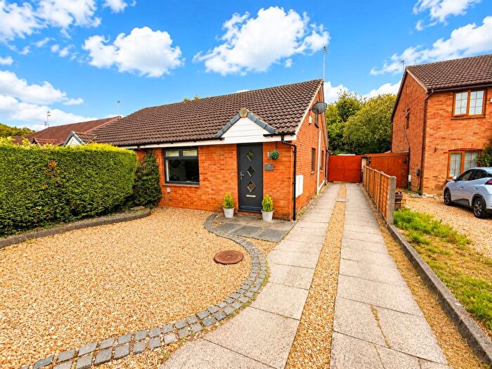 2 Bedroom Bungalow For Sale In White Meadow, Lea, Preston, PR2