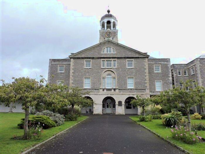 2 Bedroom Flat To Rent In Millfields, Stonehouse, PL1