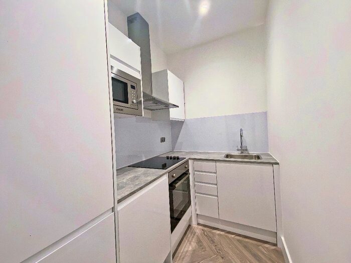 1 Bedroom Flat To Rent In Fleet Business Park, Sandy Lane, Church Crookham, Fleet, GU52