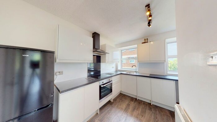 2 Bedroom Flat To Rent In London Road, Brighton, BN1