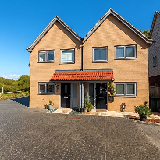 2 Bedroom Semi Detached House For Sale In Drumlin Drive, Creeting St Mary, IP6