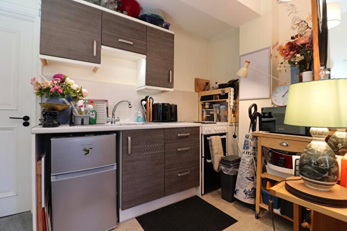 Studio To Rent In - Bridge Place, Godmanchester, Cambs, PE29
