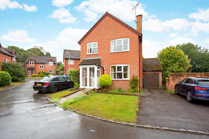 4 Bedroom Detached House For Sale In Lawrence Mead, Ramsbury, Marlborough, SN8