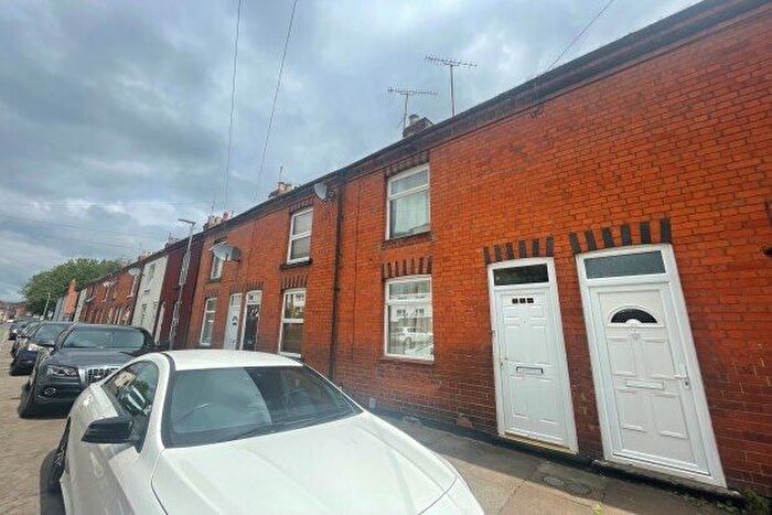 3 Bedroom Property To Rent In Greenwood Road, Northampton, NN5