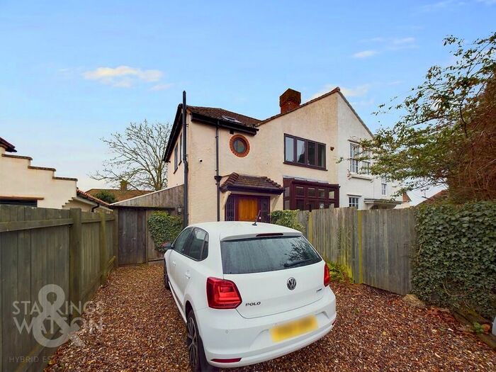 4 Bedroom Semi-Detached House To Rent In Corie Road, Norwich, NR4